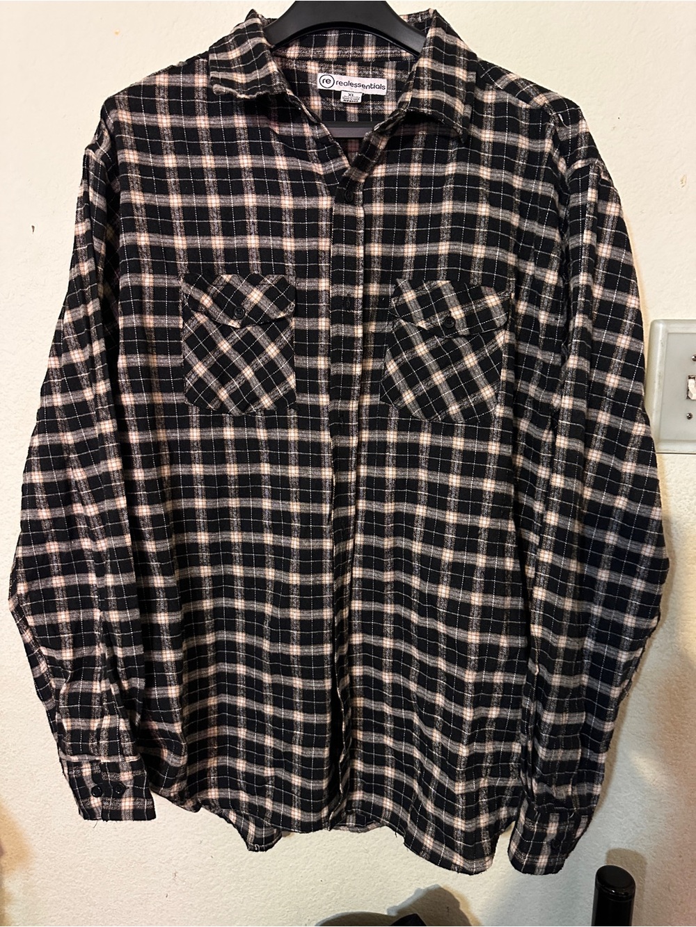 Men’s Black & Cream Plaid Casual Button-Down Shirt